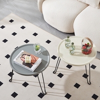 Table basse mobile moderne pour chambre à coucher, table d'appoint pour canapé, plusieurs meubles de salon, table ronde simple et mini, étagère de chevet