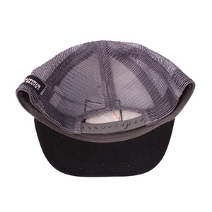 قبعة لسائقي الشاحنات للجولف 6 ألواح مخصصة مع شعار التطريز حافة مسطحة شبكة بلاستيكية خلفية من الخلف - Product Image 6