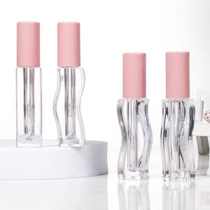 Tube de brillant à lèvres ondulé transparent de haute qualité de 2.5ml bouteille de brillant à lèvres de forme irrégulière rose, tube en plastique de brillant à lèvres cosmétique - Product Image 3