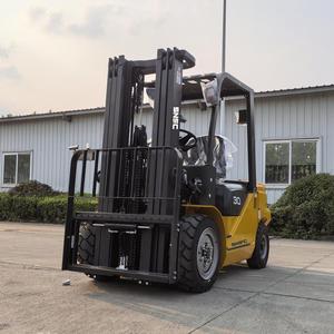 מלגזה דיזל 3 טון עם מנוע יפני ותורן משולש - משלוח מהיר - Product Image 4