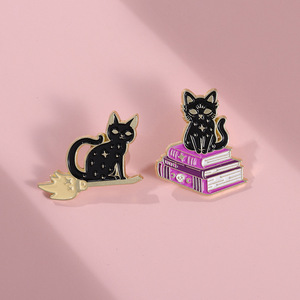 Zapatos oscuros <span class=keywords><strong>de</strong></span> Halloween <span class=keywords><strong>Libro</strong></span> mágico Gato negro Poción Punk Luna <span class=keywords><strong>Libro</strong></span> <span class=keywords><strong>de</strong></span> metal Bruja Solapa Esmalte Pins - Product Image 2