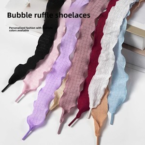 Lacets plats à volants en polyester de 25 mm de large, noirs et blancs, style bulle, compatibles avec les chaussures d'entraînement allemandes et les baskets décontractées - Product Image 2