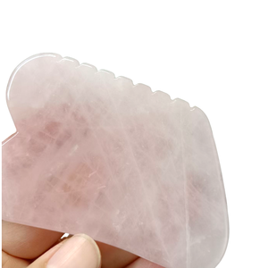 เครื่องมือกัวซาคริสตัลโรสควอตซ์พร้อมหวีสำหรับนวดหน้า ต่อต้านริ้วรอย บำรุงผิว ช่วยระบายน้ำเหลือง - Product Image 2