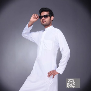 Robe <span class=keywords><strong>musulmane</strong></span> pour <span class=keywords><strong>homme</strong></span> à col montant, manches longues, en coton, coupe ample, <span class=keywords><strong>tenue</strong></span> <span class=keywords><strong>de</strong></span> <span class=keywords><strong>prière</strong></span>, stock fabricant, vente en gros/dropshipping - Product Image 1