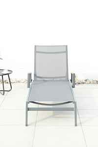 Chaise longue moderne en aluminium de qualité supérieure pour l'extérieur, idéale pour les terrasses de piscine, les villas de luxe et les hôtels. - Product Image 3