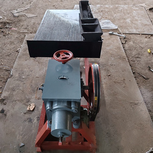 Mesa vibratoria separadora por gravedad 2100 para equipos de procesamiento de minerales en minería de oro - Product Image 3