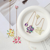 Nuevo Marcador de Libros Creativo Hecho a Mano con Colgante de Flor, Clip Metálico Colorido para Páginas, Material de Papelería para Lectura y Estudio