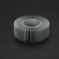 Radiateurs en alliage d'aluminium extrudé de la série 6000 de style tournesol pour applications d'éclairage haute puissance