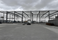 Immeubles d'appartements modernes à plusieurs étages en acier, structure préfabriquée en acier pour bureaux, ateliers, centres commerciaux