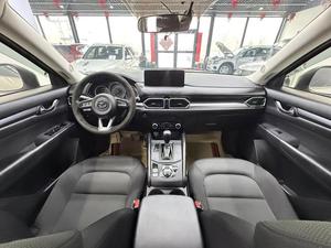 MAZDA CX5 D'<span class=keywords><strong>OCCASION</strong></span> 2025 2.0L <span class=keywords><strong>AUTO</strong></span> 2RM ÉDITION CONFORT 5 PORTES 5 PLACES SUV ESSENCE 155 CH INHALATION NATURELLE CX5 <span class=keywords><strong>OR</strong></span> SUR NOIR - Product Image 4