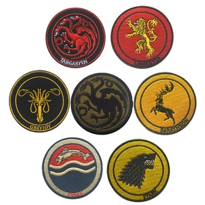 Sea Customer's Overseas Cross-Border Supply Rights Game Song Ice Fire Brazalete de hierro bordado para parche Ecológico - Product Image 1