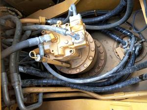 Excavadora Hidráulica Cat 325D de Segunda Mano, Pocas Horas de Trabajo, Rendimiento Duradero para Proyectos de Demolición de Cimentaciones, Disponible en Stock - Product Image 6