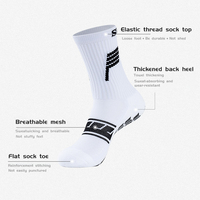 Chaussettes de sport antidérapantes personnalisées pour l'extérieur, respirantes, antibactériennes, séchage rapide, pour jeunes, collection automne