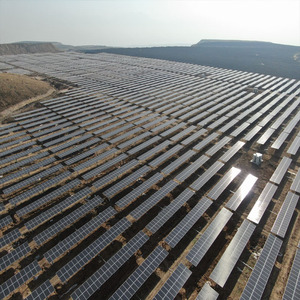 550 Вт двухосный кронштейн для слежения за солнечной батареей, Оснащенный системой <span class=keywords><strong>GPS</strong></span>-позиционирования, может использоваться с 6-10 солнечными панелями - Product Image 1