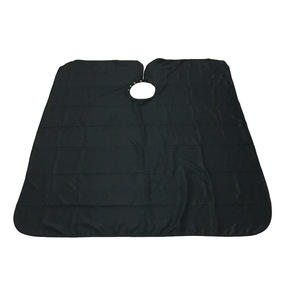 Cape de salon imperméable noire de haute qualité, personnalisable avec des attaches, capes de barbier, cape de coiffure en silicone de luxe - Product Image 4