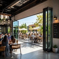 Porte pliante en aluminium de haute qualité avec vue panoramique, étanche, coupe-vent, verre trempé Low-E pour patio, jardin, villa