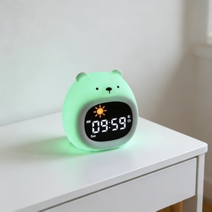 Jam <span class=keywords><strong>Digital</strong></span> Silikon Bertema Awan, Lampu Malam Pintar, Berubah Warna, Dekorasi Kamar Tidur Anak yang Modis - Product Image 1