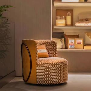 <span class=keywords><strong>Fauteuil</strong></span> individuel de style moderne et luxueux <span class=keywords><strong>pour</strong></span> villa, salon, <span class=keywords><strong>fauteuil</strong></span> de loisirs rembourré en tissu, <span class=keywords><strong>fauteuil</strong></span> design - Product Image 4