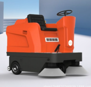 Eternal Electric Ride-On Sweeper 48V 150Ah Batería-Descalcificación/pelado autopropulsado Área grande Fácil maniobrabilidad 2 años - Product Image 1