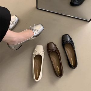 Zapatos <span class=keywords><strong>de</strong></span> mujer usados informales <span class=keywords><strong>de</strong></span> la mejor calidad, zapatos <span class=keywords><strong>de</strong></span> <span class=keywords><strong>Ballet</strong></span> cómodos, nuevo estilo <span class=keywords><strong>de</strong></span> primavera, zapatos planos hermosos para mujer 2025 - Product Image 3