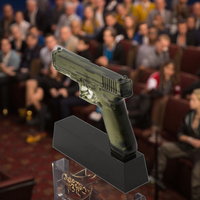 Elegante Soporte de Exhibición de Cristal Transparente para Pistola Hecho en EE. UU. Modelo 3D para Pistola Glock G17 G19 G43X Venta al por Mayor Otras Artesanías de Cristal
