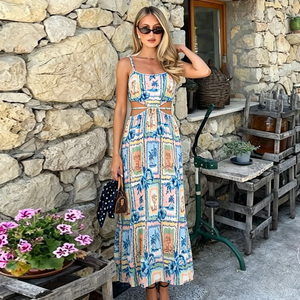 Vestido Largo de Verano con Estampado Tropical, Tirantes Finos, Aberturas y Corte en A, Estilo Casual y Relajado - Product Image 2