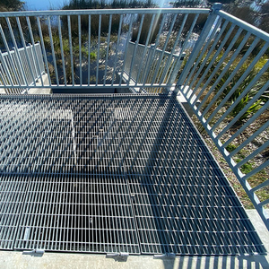 Grille en acier galvanisé à chaud, grille de sécurité extérieure <span class=keywords><strong>25</strong></span>*5mm, prix de la grille en acier pour usage extérieur - Product Image 6