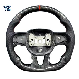 Volante Deportivo <span class=keywords><strong>de</strong></span> <span class=keywords><strong>Fibra</strong></span> <span class=keywords><strong>de</strong></span> <span class=keywords><strong>Carbono</strong></span> YZ American Muscle con Calefacción y Pantalla LED para Dodge Ram Charger Srt Challenger Hellcat 2015-2024 - Product Image 3
