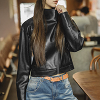 Veste pour femme Maden, veste en PU noire pour femme, style motard court, fermeture éclair diagonale, col montant, veste courte de motard