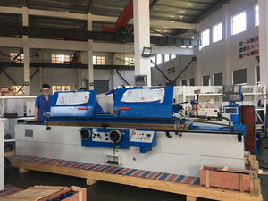 Rectificadora cilíndrica CNC automática universal de alta calidad con componente de núcleo de motor - Product Image 3