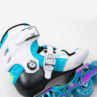 Chaque patin à roulettes de slalom en ligne professionnel en PP renforcé de fibre de verre pour enfants et adolescents avec ABEC-9