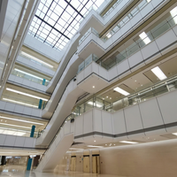 Façade murale courbée moderne en aluminium, panneau de mur vitré unitaire pour projets de construction extérieurs