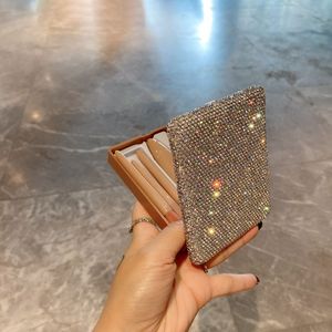ชุดแปรงแต่งหน้าเพชร 5 ชิ้น ขนแปรงสังเคราะห์สีเงิน รับทำโลโก้ แปรงรองพื้น แปรงปัดแป้ง ชุดแปรงเครื่องสำอาง - Product Image 1