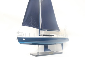 Modelo de Velero Storm 2 de Madera Pintada a Mano de Primera Calidad GIA NHIEN, Yate de Vela Moderno con Temática Náutica Europea para el Hogar u Oficina - Product Image 3