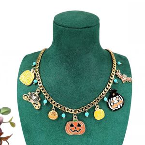 Collana con Ciondolo a Forma di Teschio di Zucca, Stile Dark Unisex per Uso Quotidiano - Product Image 6