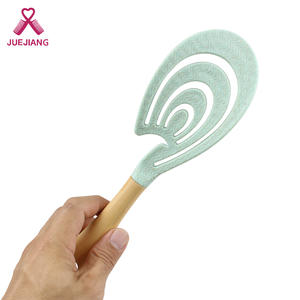 Cepillo Desenredante Láser y Antipiojos Super Top con Dientes de Plástico para Uso Doméstico - Protección Natural y Ecológica - Product Image 6