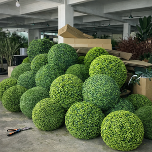 Boules <span class=keywords><strong>de</strong></span> topiaire artificielles en <span class=keywords><strong>buis</strong></span> dans des jardinières, verdure artificielle réaliste pour la décoration intérieure et extérieure, idéales pour la maison et le bureau - Product Image 5