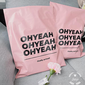 Sacs d'expédition pour vêtements, chaussures, fourrure - Recyclables, personnalisables, résistants aux déchirures, impression de logo, sacs en plastique poly - Product Image 3