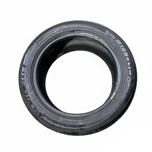 Pneus Radiaux Pleins Runflat 225/50R17 de Haute Qualité, Pneus d'Origine d'Occasion, Pneus Toutes Saisons pour Voitures Particulières - Product Image 1