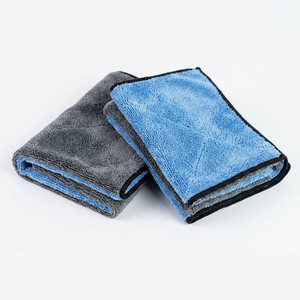Serviettes de nettoyage de voiture en microfibre tricotée à séchage rapide, ne laissent pas de poils ni de traces, tissu absorbant - Product Image 1