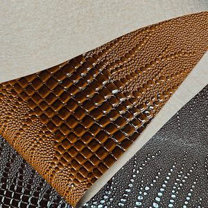 Cuir PVC à motif pieuvre 1,0 mm 137 cm de largeur résistant à l'eau pour sacs, pochettes et cabas - Product Image 4