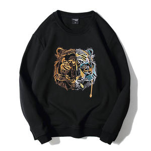 <span class=keywords><strong>Felpa</strong></span> Personalizzata con Ricamo Testa di <span class=keywords><strong>Tigre</strong></span> per Uomo, Girocollo - Product Image 4