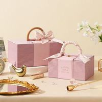 Boîte cadeau en cuir PU avec poignée en bois et fermoir métallique, boîte vide de luxe pour demoiselles d'honneur, boîte à dragées de mariage