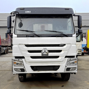 Camion benne basculante Howo 6x4 à levage frontal à bas prix pour le <span class=keywords><strong>transport</strong></span> de minerai sur chantier - Product Image 6
