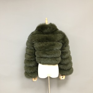 Ventes en gros d'usine, manteaux en fourrure véritable, manteaux en fourrure d'hiver chauds pour femmes, 100% fourrure de renard, veste courte avec fermeture éclair - Product Image 4
