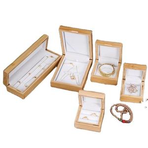 Caja de Joyería Minimalista y de Alta Gama en Bambú y Madera, Exquisito Set de Caja de Joyería, Caja de Regalo para Joyería, Venta al Por Mayor - Product Image 4