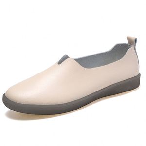Chaussures plates pour femmes en cuir de vachette de haute qualité, style mocassins à enfiler, décontractées, pour la marche, modèle 2024, vente en gros, prix abordable - Product Image 1