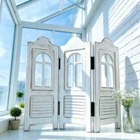 Paravent en bois blanc vieilli à 3 panneaux, écran pliant en bois, cloison de séparation vintage style ferme avec découpe pour fenêtre