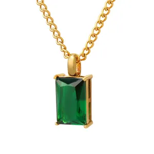Hong Kong Stijl Mode Emerald Zirconia Vierkante Hanger Ketting In Roestvrij Staal Met 18K Gold Plating