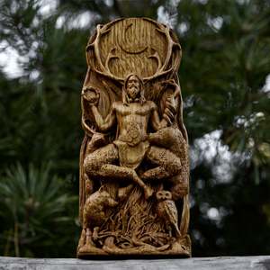 Sculpture en bois artisanale de Cernunnos, statue de Cernun, figurines, dieu cornu, dieu celtique, statue d'autel, dieu païen, dieu wiccan, druide - Product Image 4